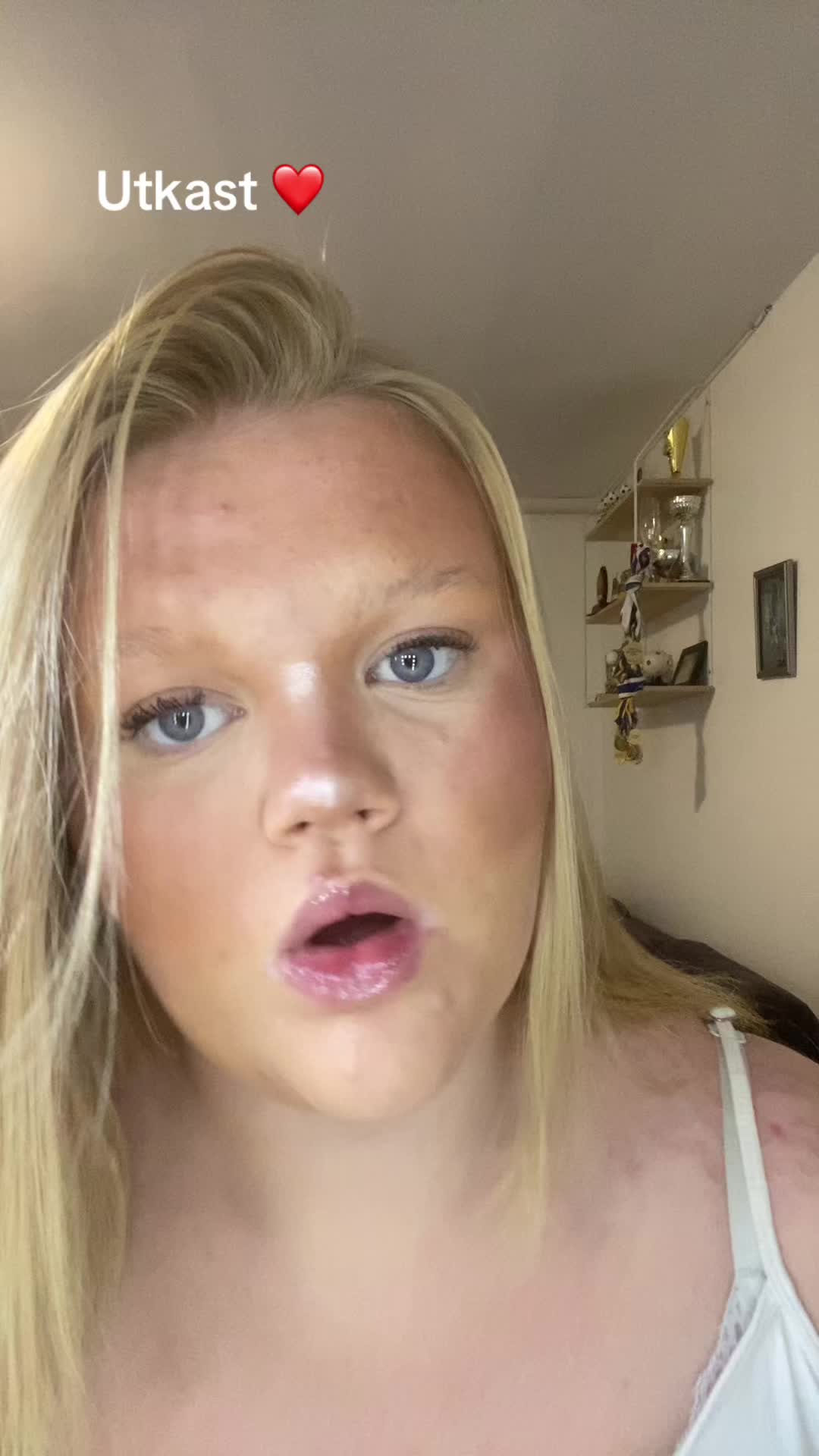 @𝓖𝓻𝔀𝓶 𝓮𝓫𝓫𝓪 🤍