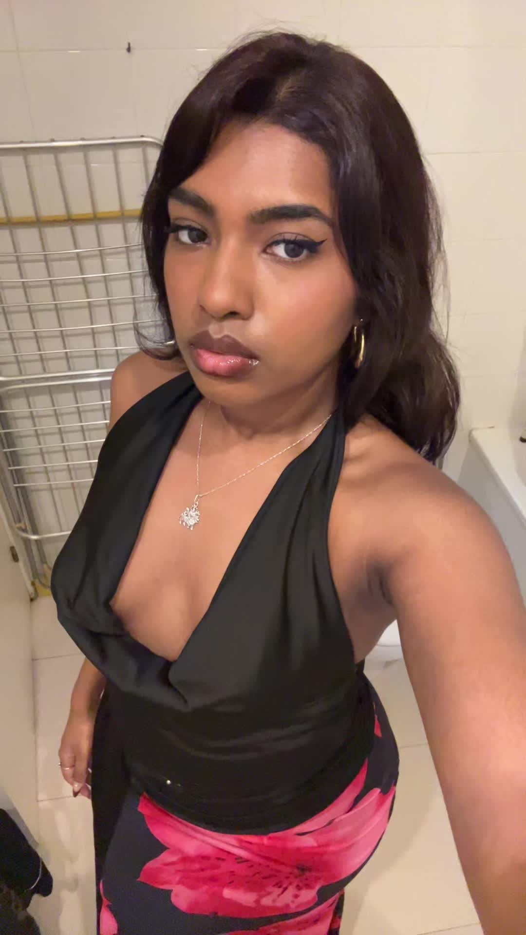 @anaiz