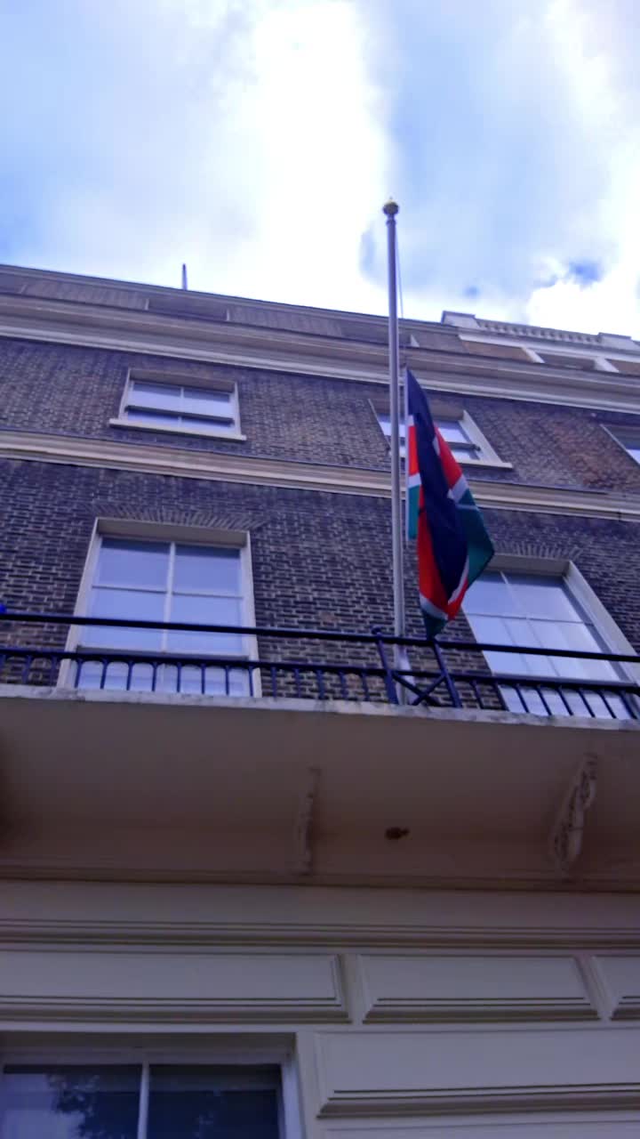 @Caz london 🇰🇪 🇬🇧🇬🇧