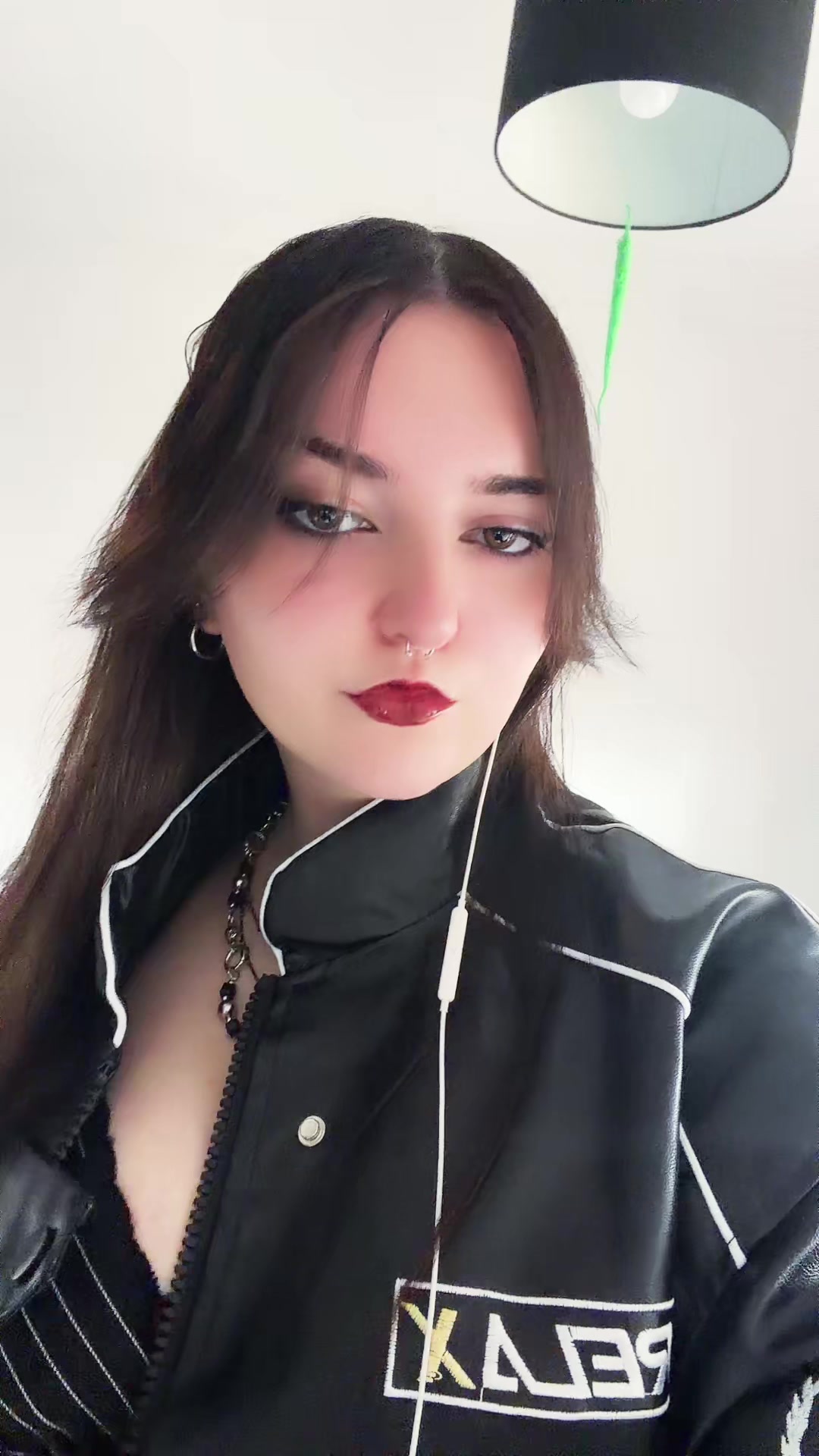 @evie (offline)