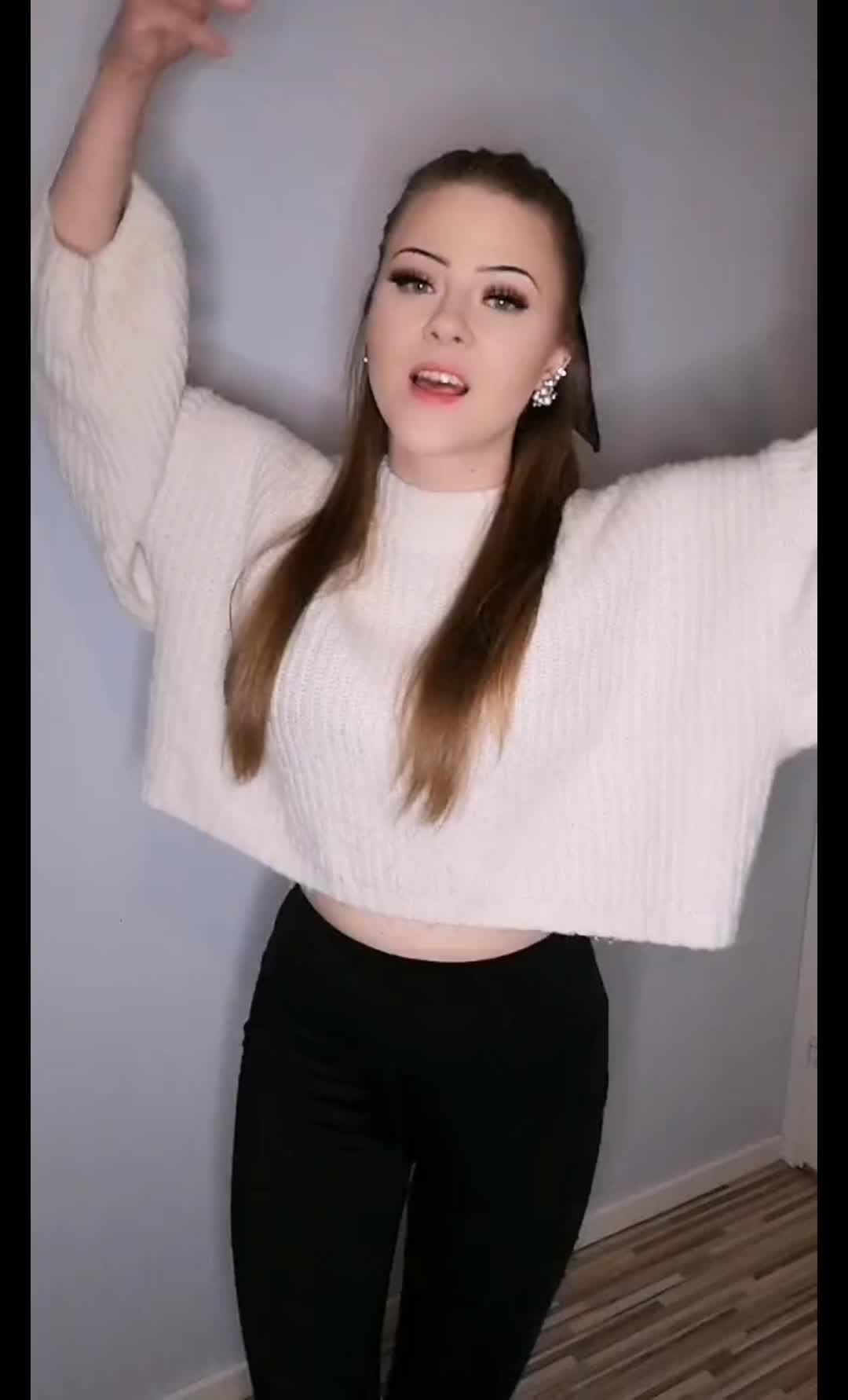 @Lina