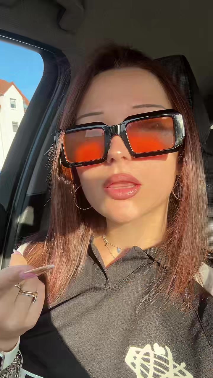 @vickyﾒ𝟶🏎️