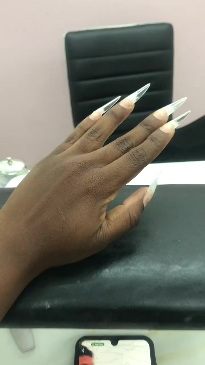 @Lalinda.Mey