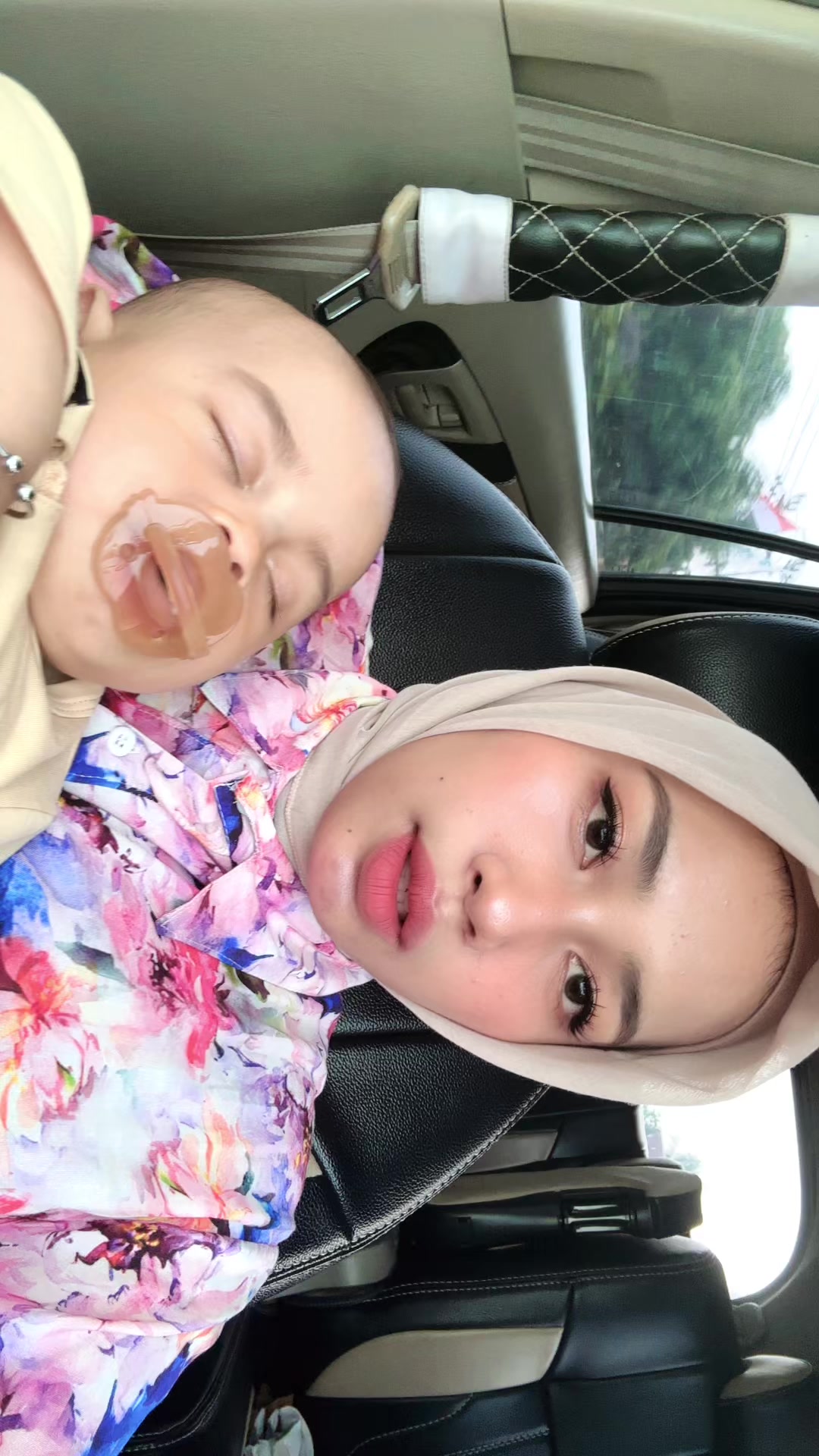 @mommy jeenn