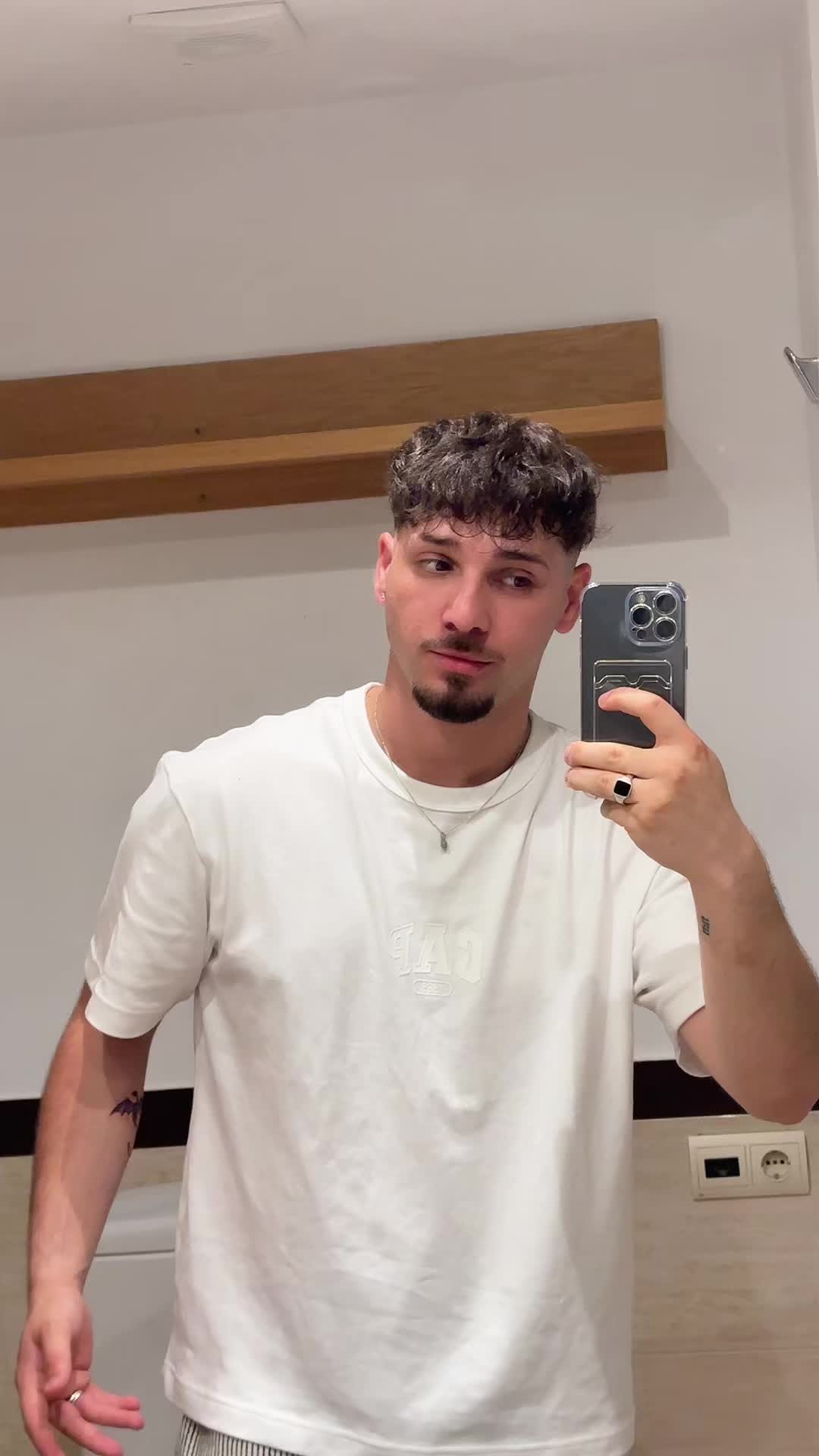 @_andrei