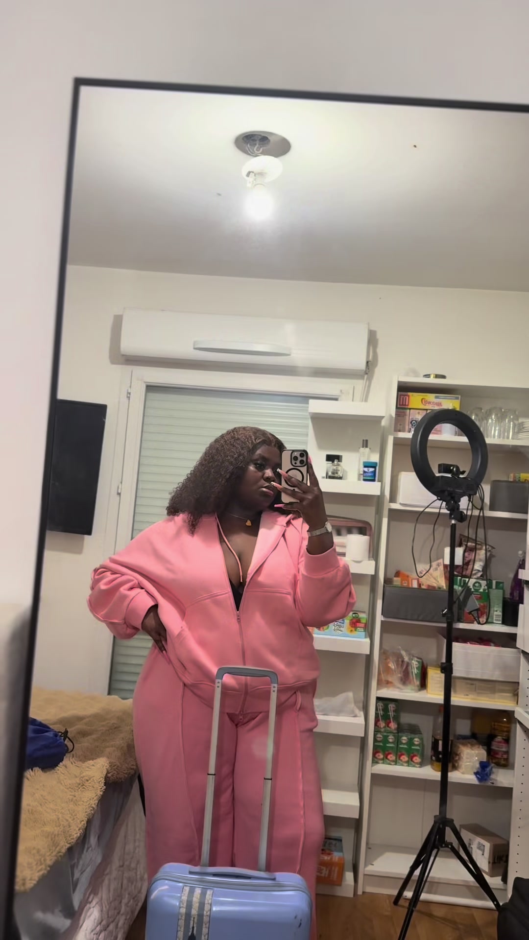 @Comedienne19