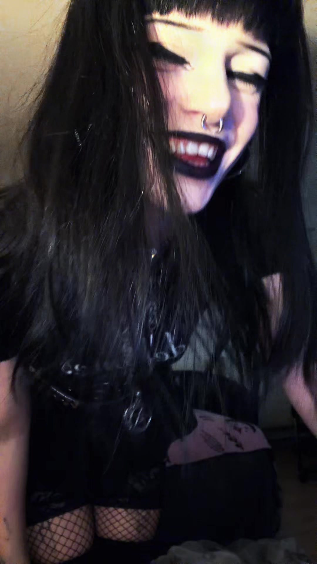 @𝓟𝓮𝓪𝓬𝓱𝔂 𝓙𝓪𝓼 🕷️