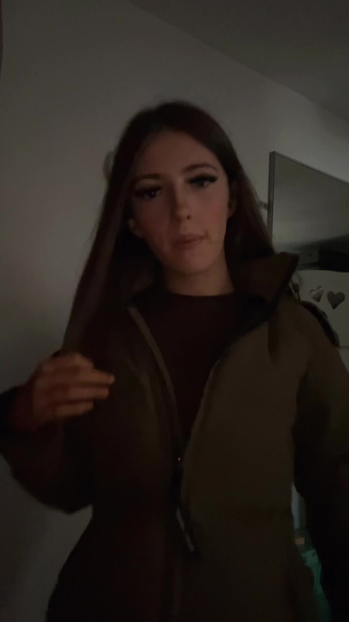 @Ella