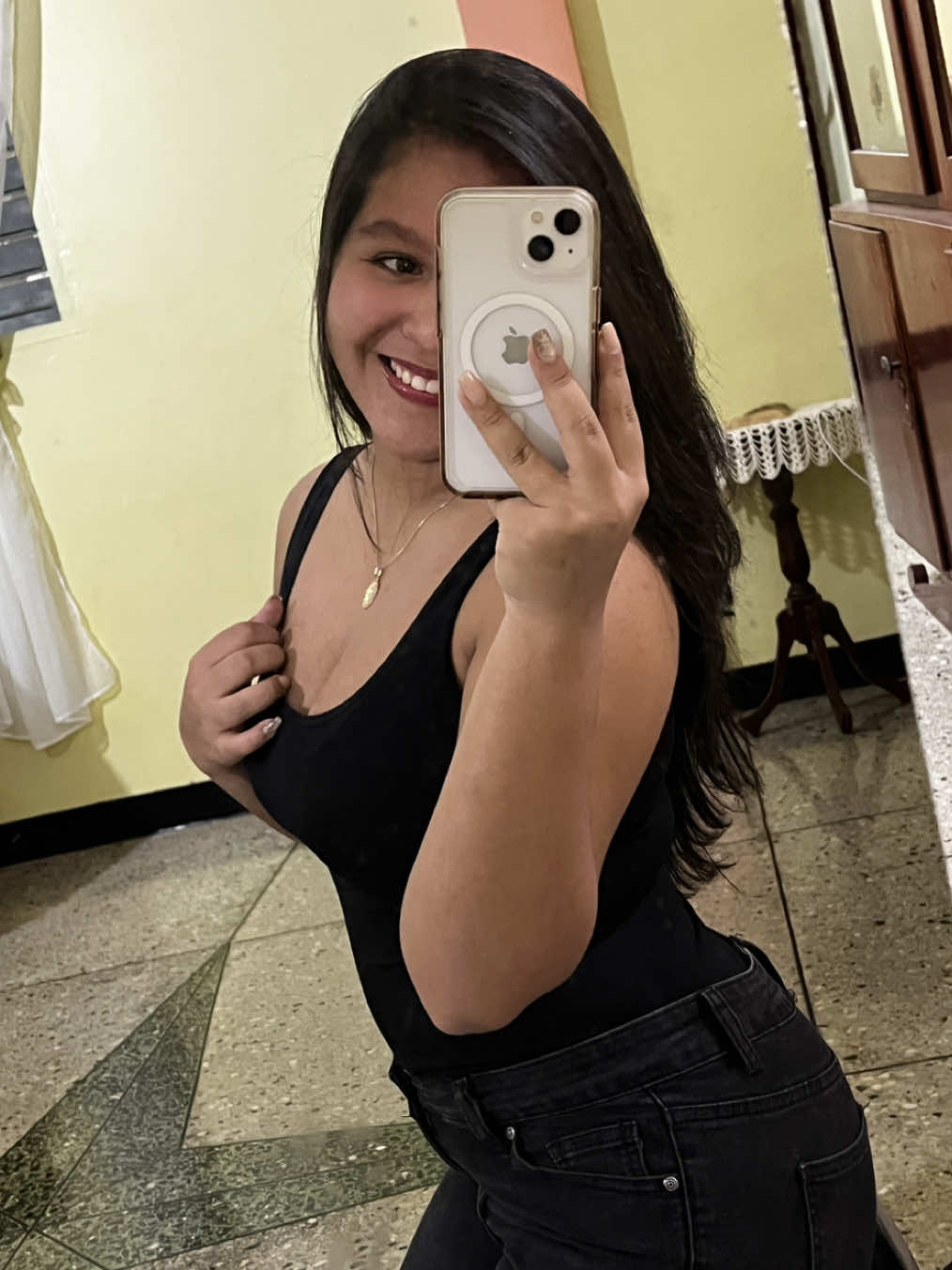 @vicky