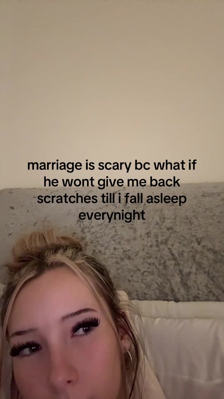 @𝐞