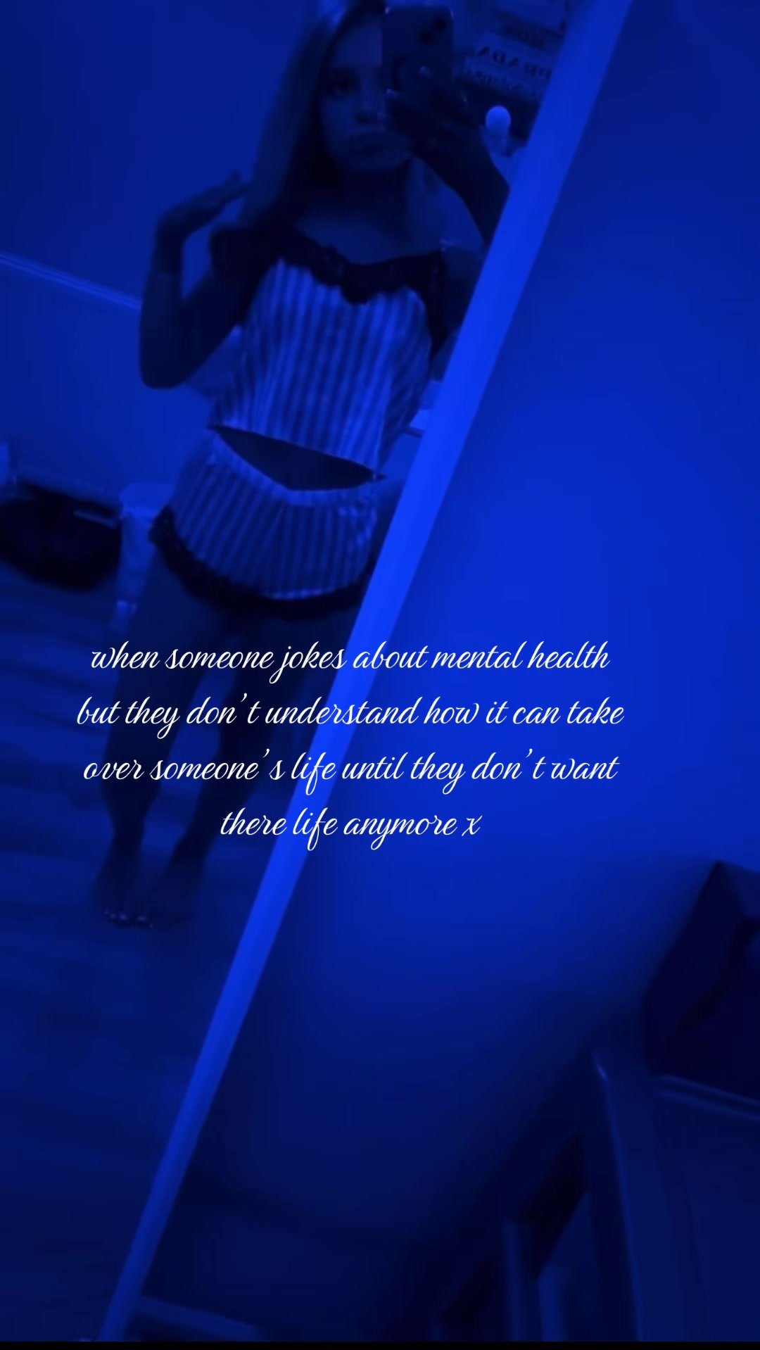 @𝐜𝐚𝐫𝐥𝐚𝐡𝐨𝐥𝐦𝐞𝐬𝐱