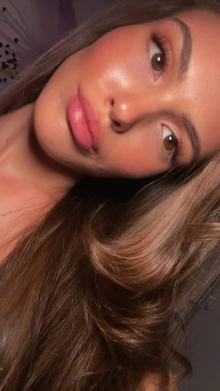 @AlexiaV