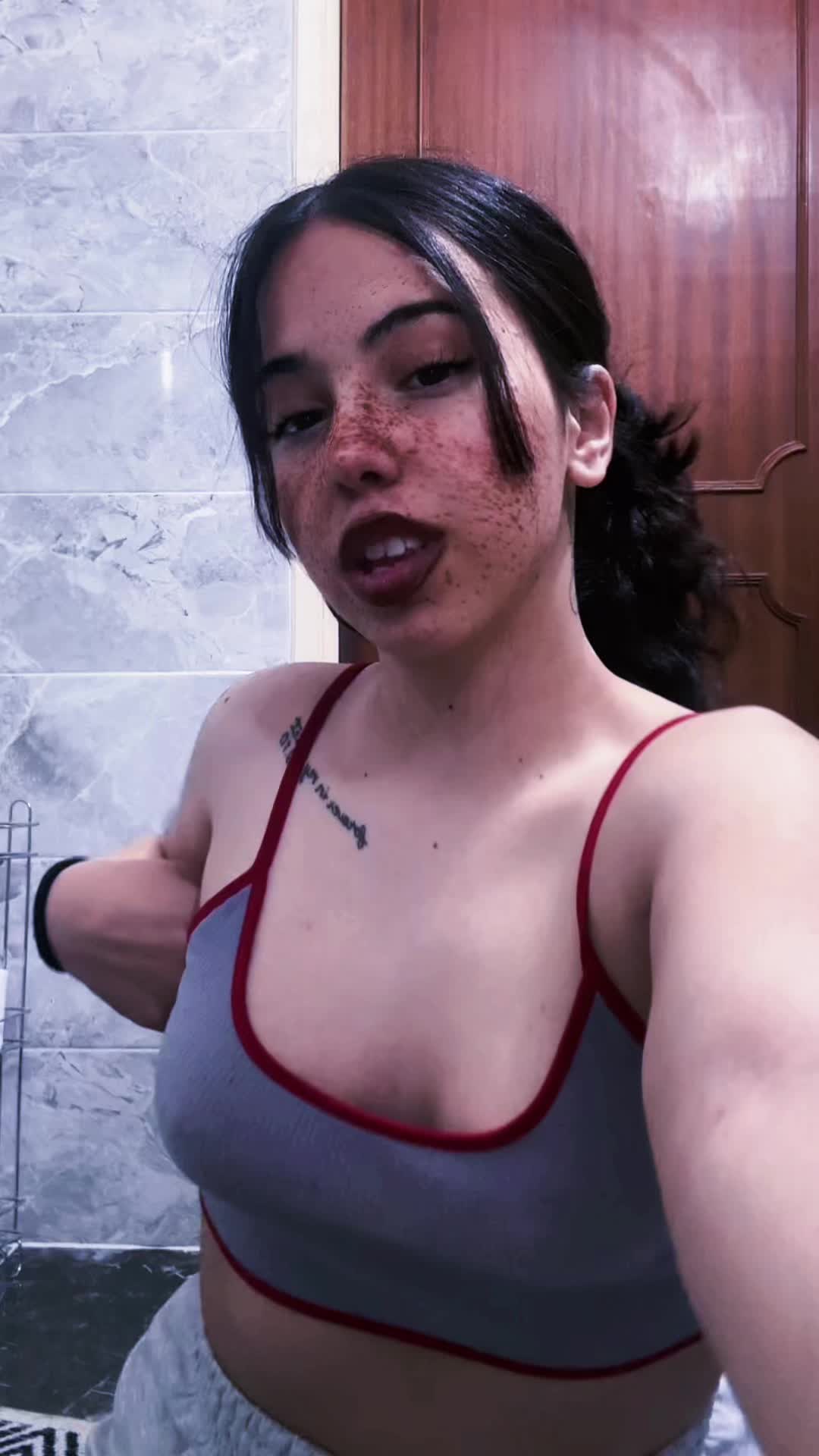 @stauroulaxx