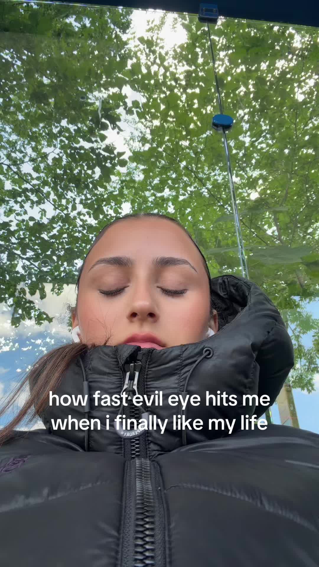@lrajx