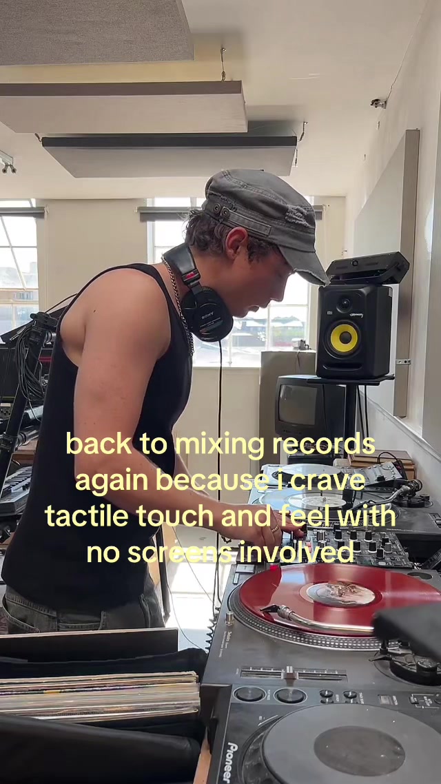@rossross
