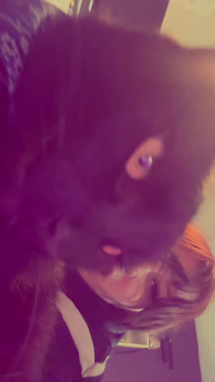 @ur.fav.emo01