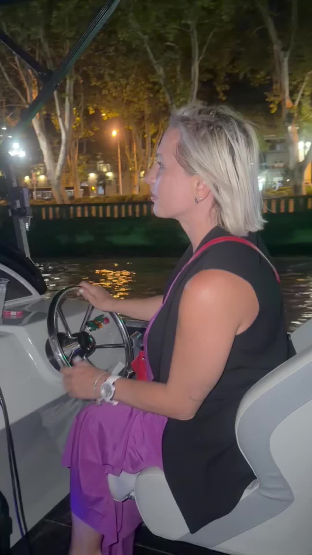 @elena_ronite