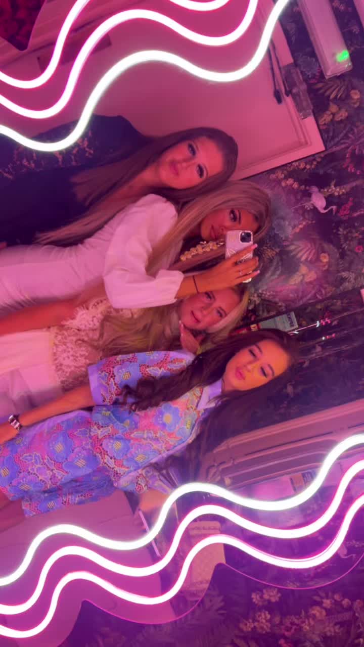 @FRANKIELOUISE          FLH🦋