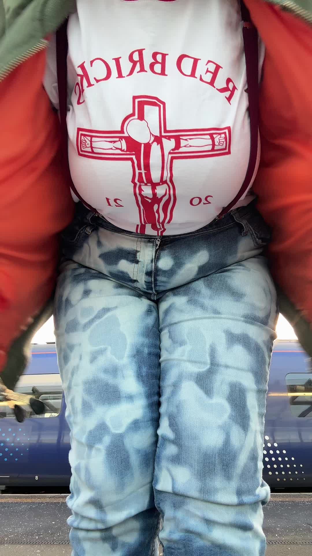 @ella003x