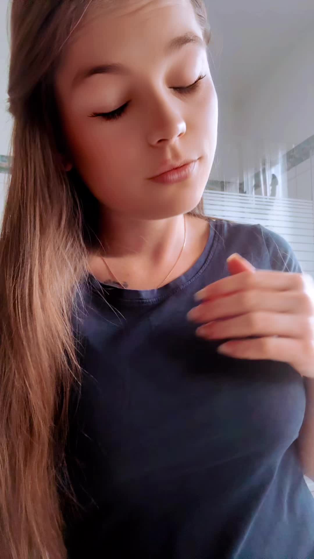 @Jessica✨💫