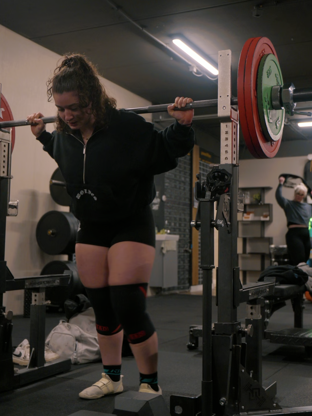 @elise_powerlifts