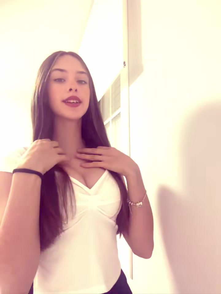@Daniela🤍