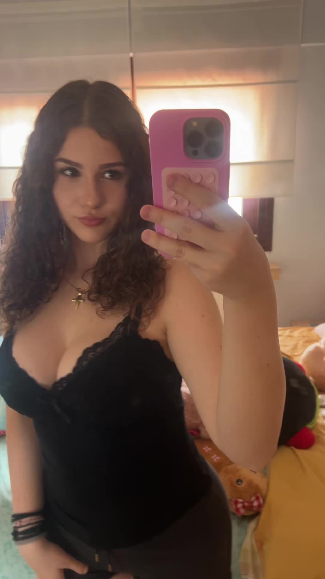 @𝓽𝓸𝓷𝓲𝓪