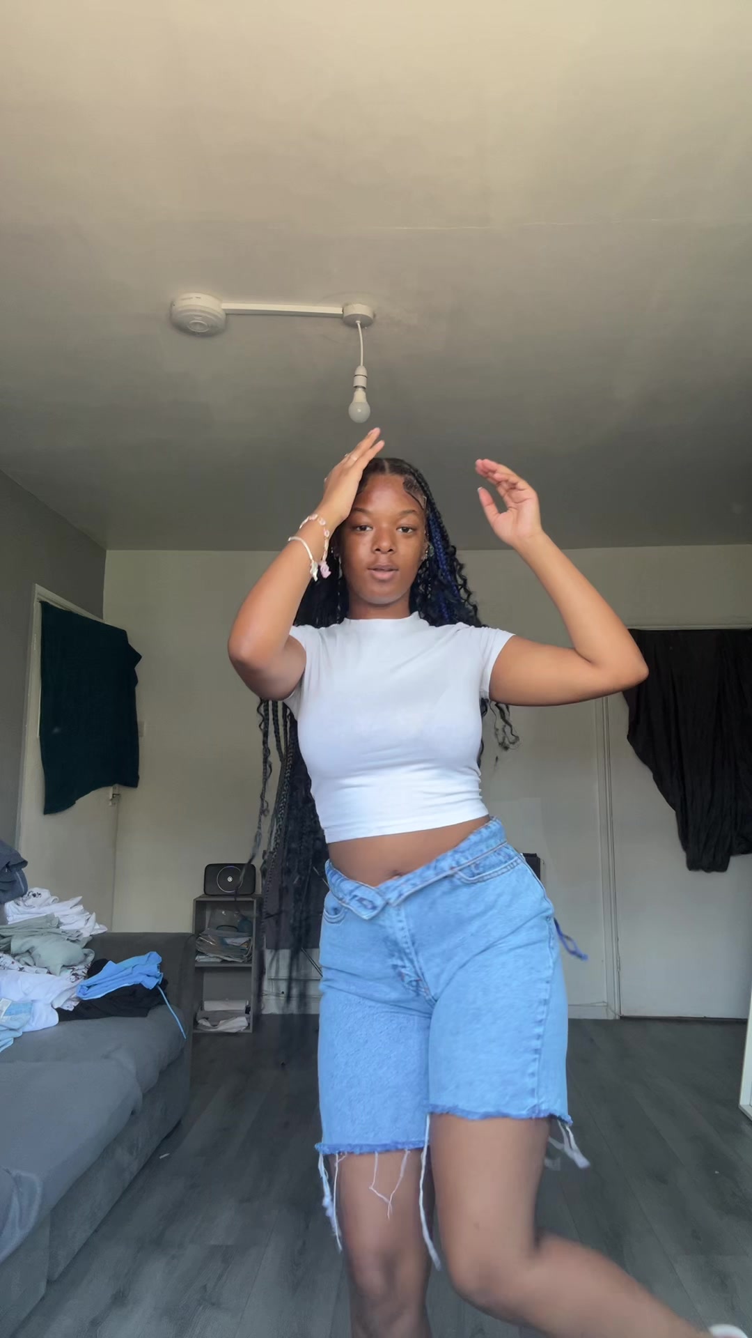 @theyluvvmarns