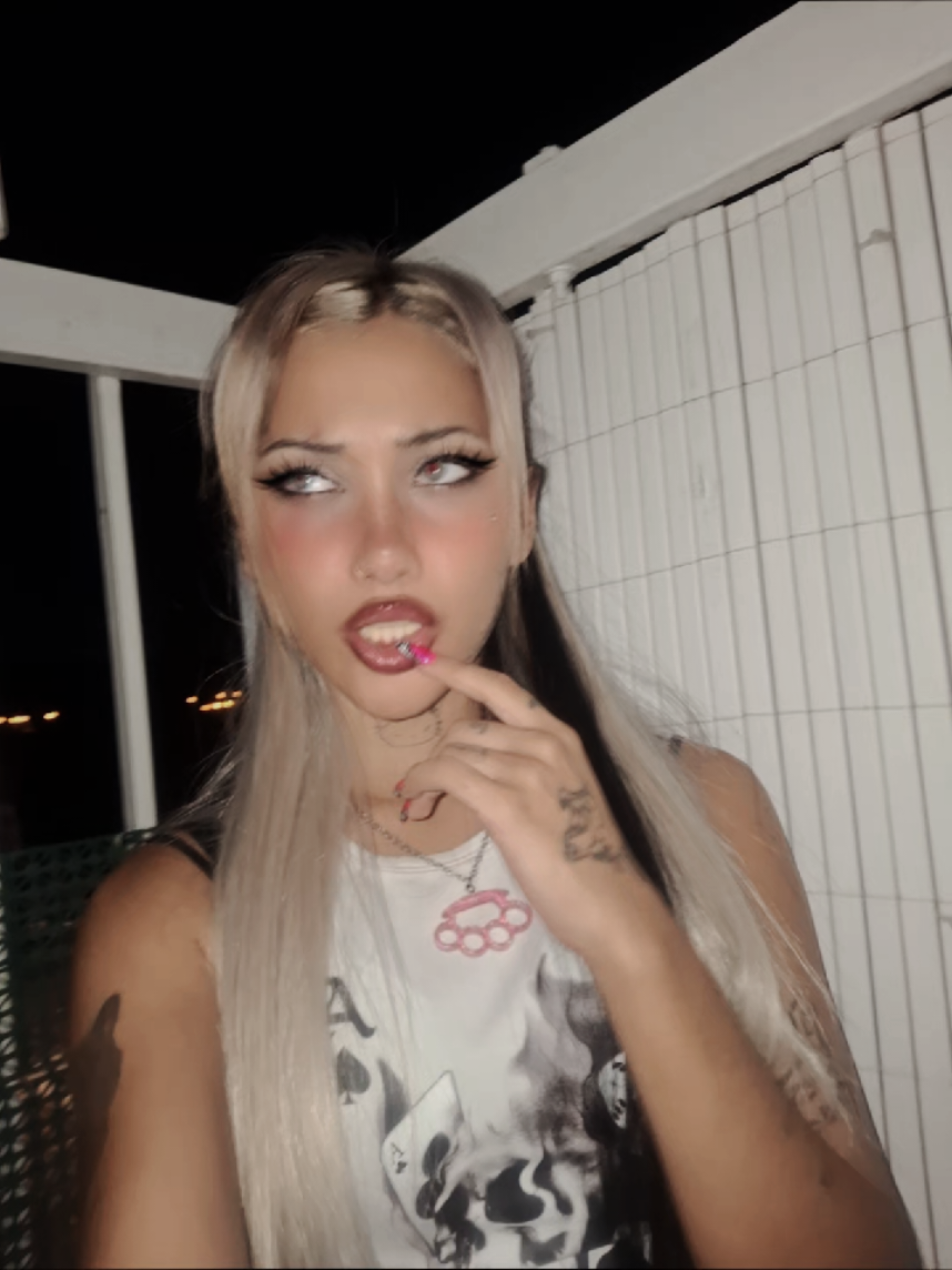 @ᛋ𝓜𝓮𝓪𝓽ᛋ𝓓𝓸𝓵𝓵𝓲𝓮🥩💢
