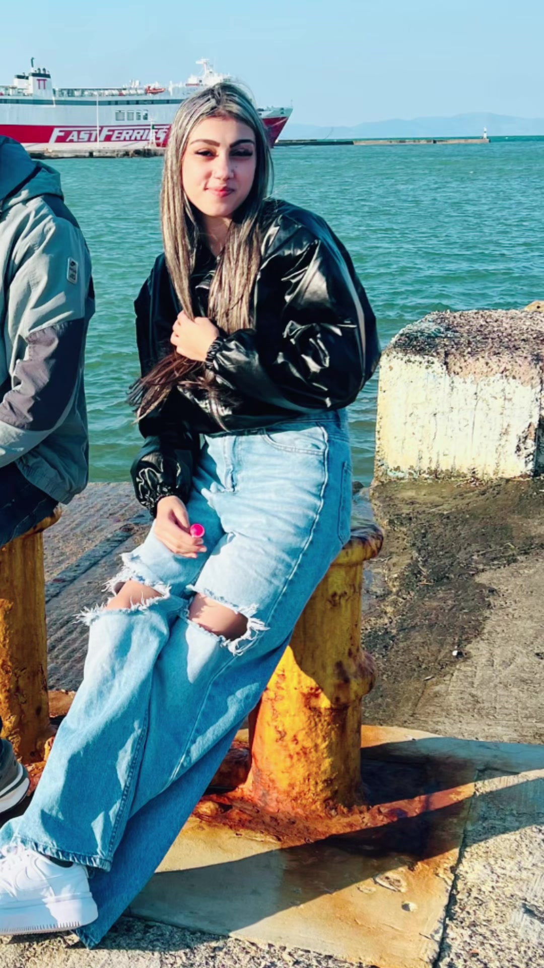 @tea_xristodoulopoulou🖤
