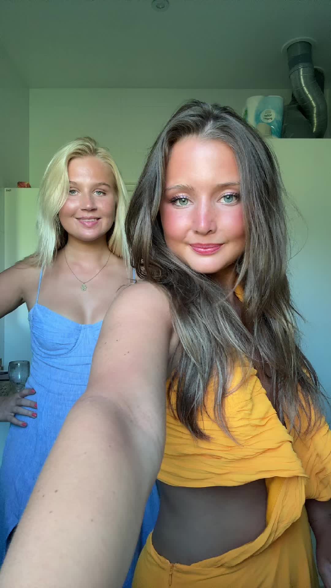 @Emma Thol&eacute;n