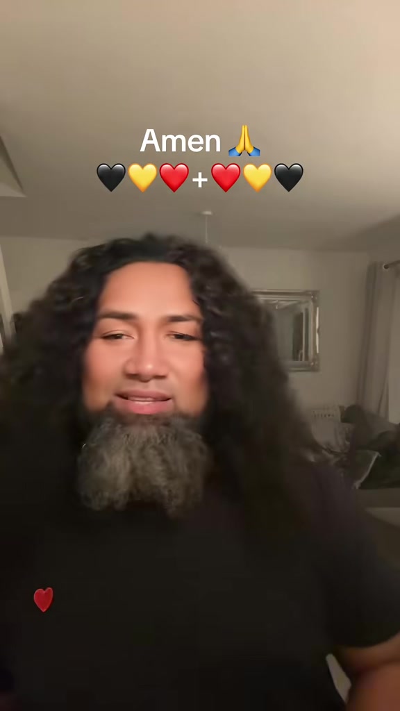 @Dancing Bus Driver 🇹🇴❤️💛🖤