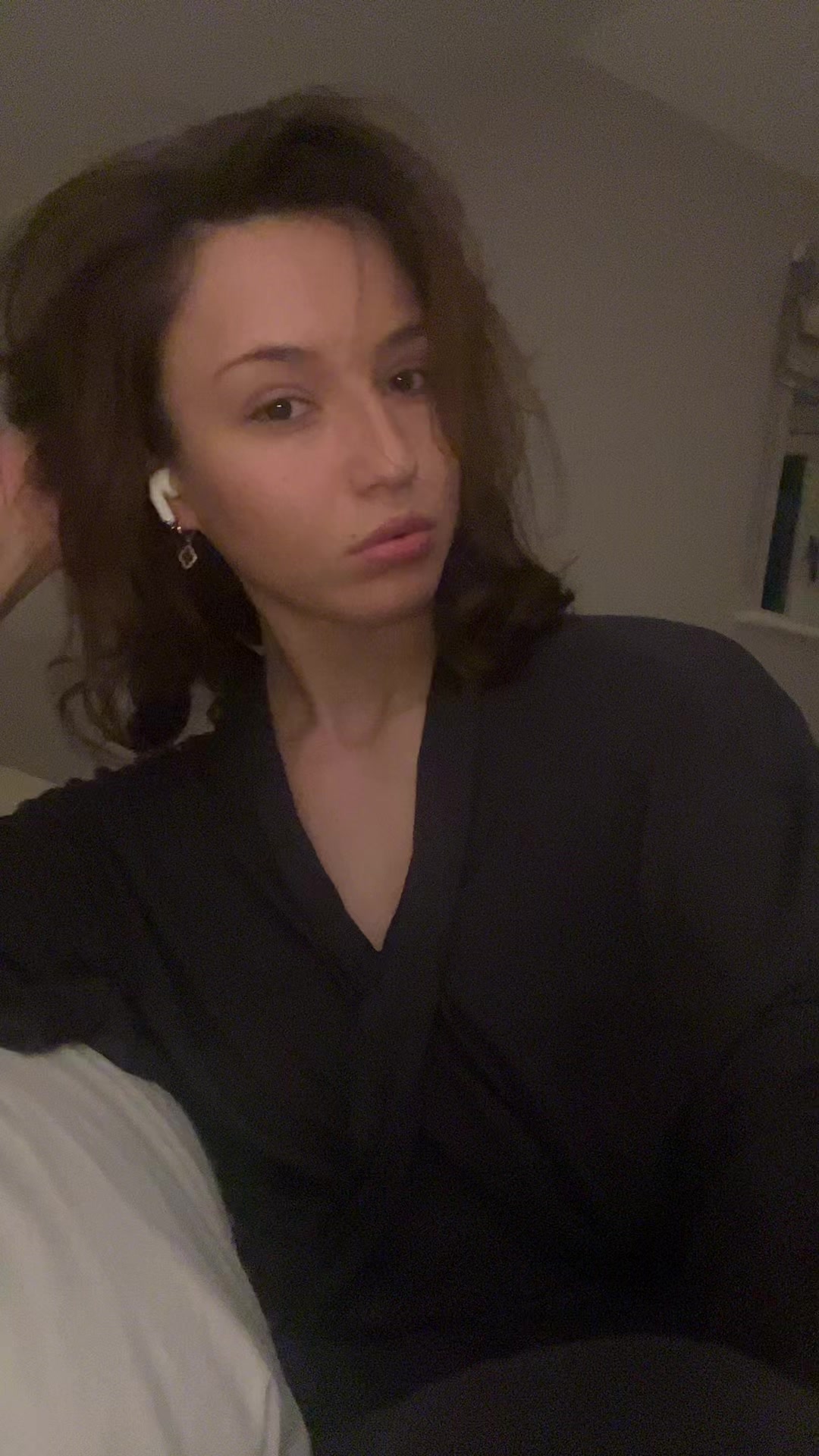 @ellalouiseclark