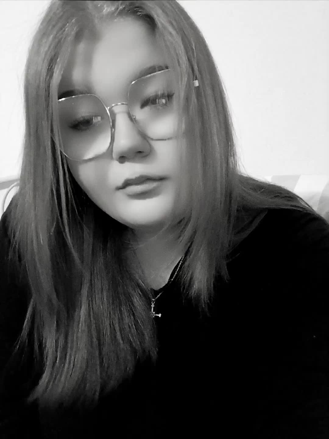 @mgła