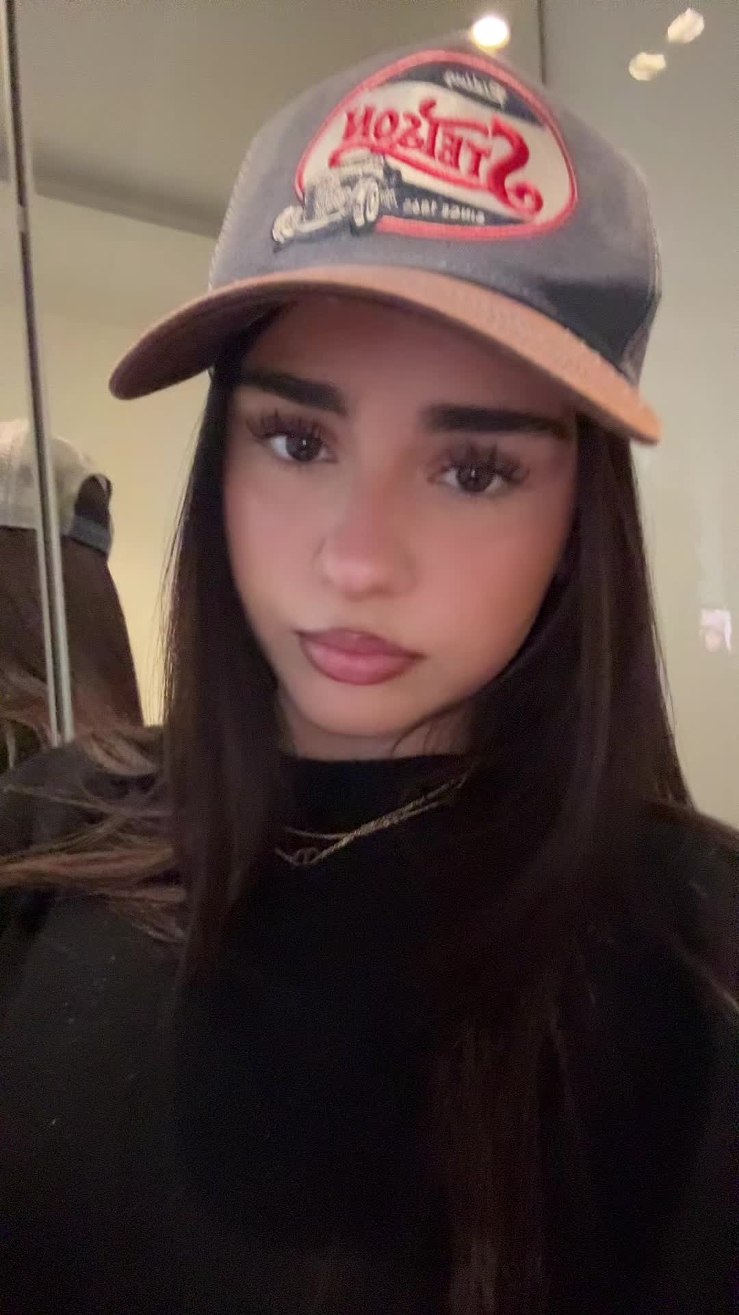 @selena.badann