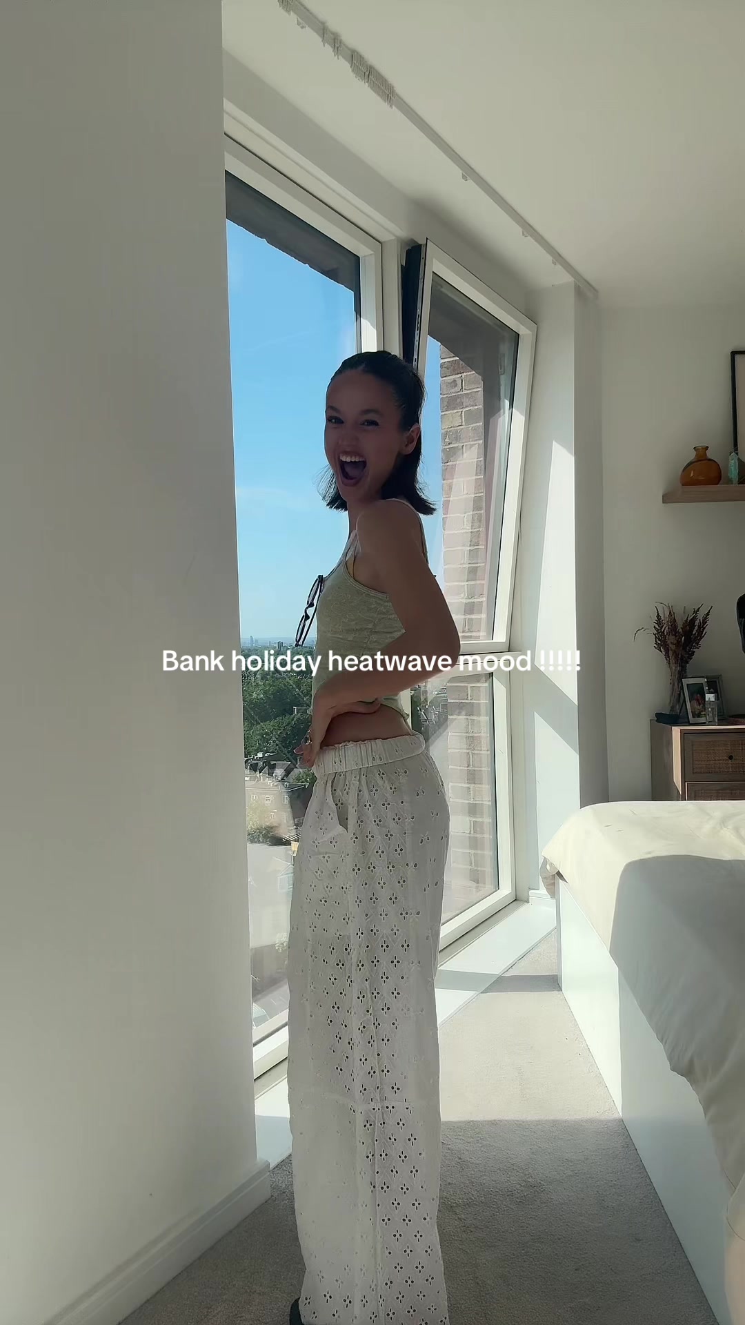 @chloë