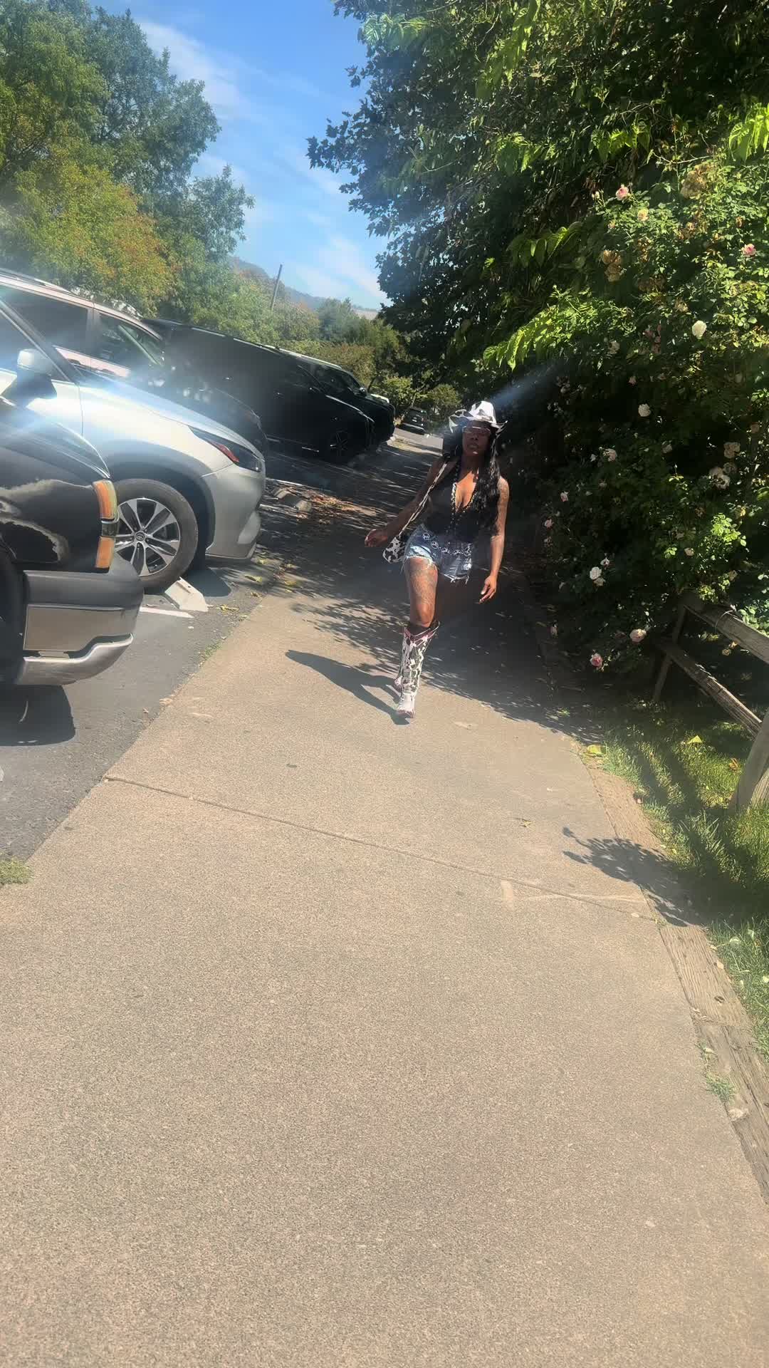 @KHA-DEE-JAH