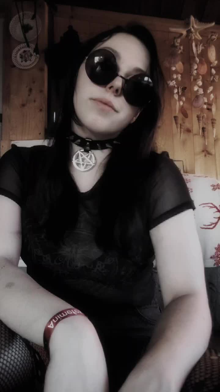 @AntaWolf