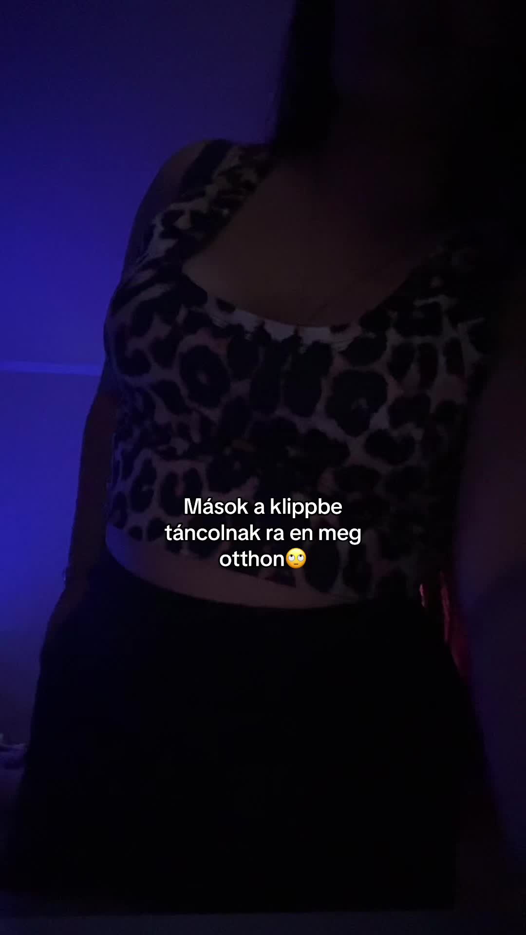 @luszeszita