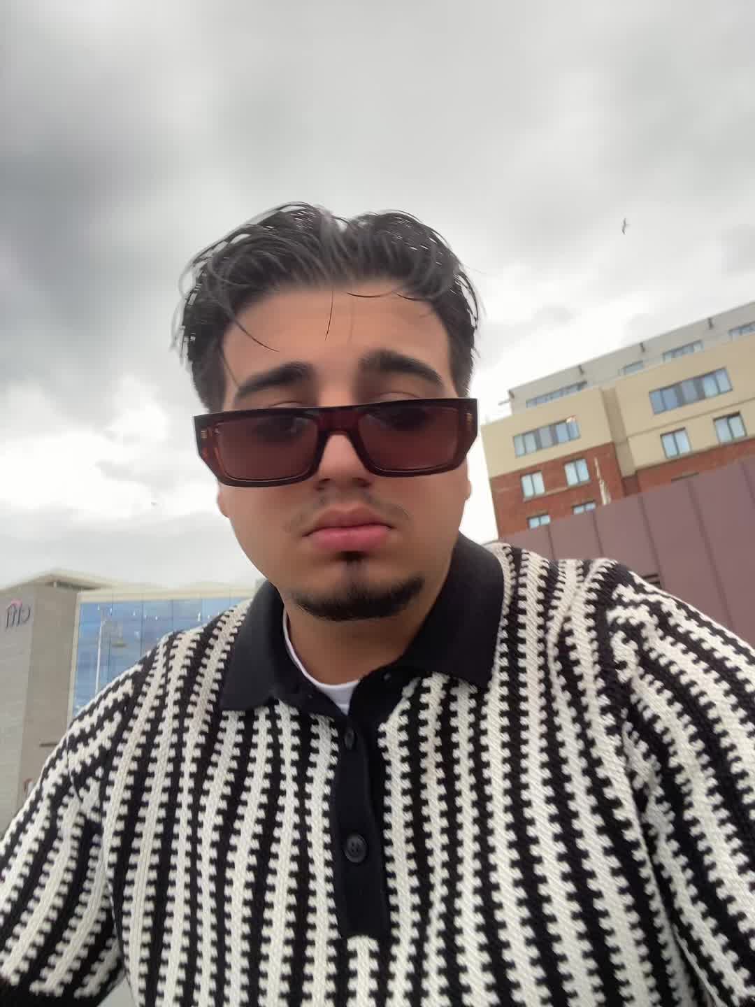 @Jonii💎