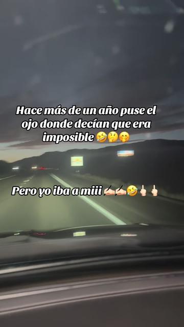 @💛🤍💛Lizzy Rojas💛🤍💛