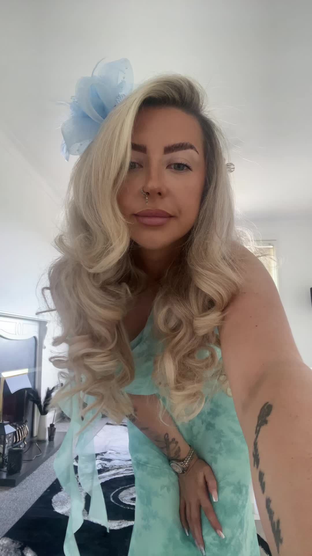 @jcarlyy49