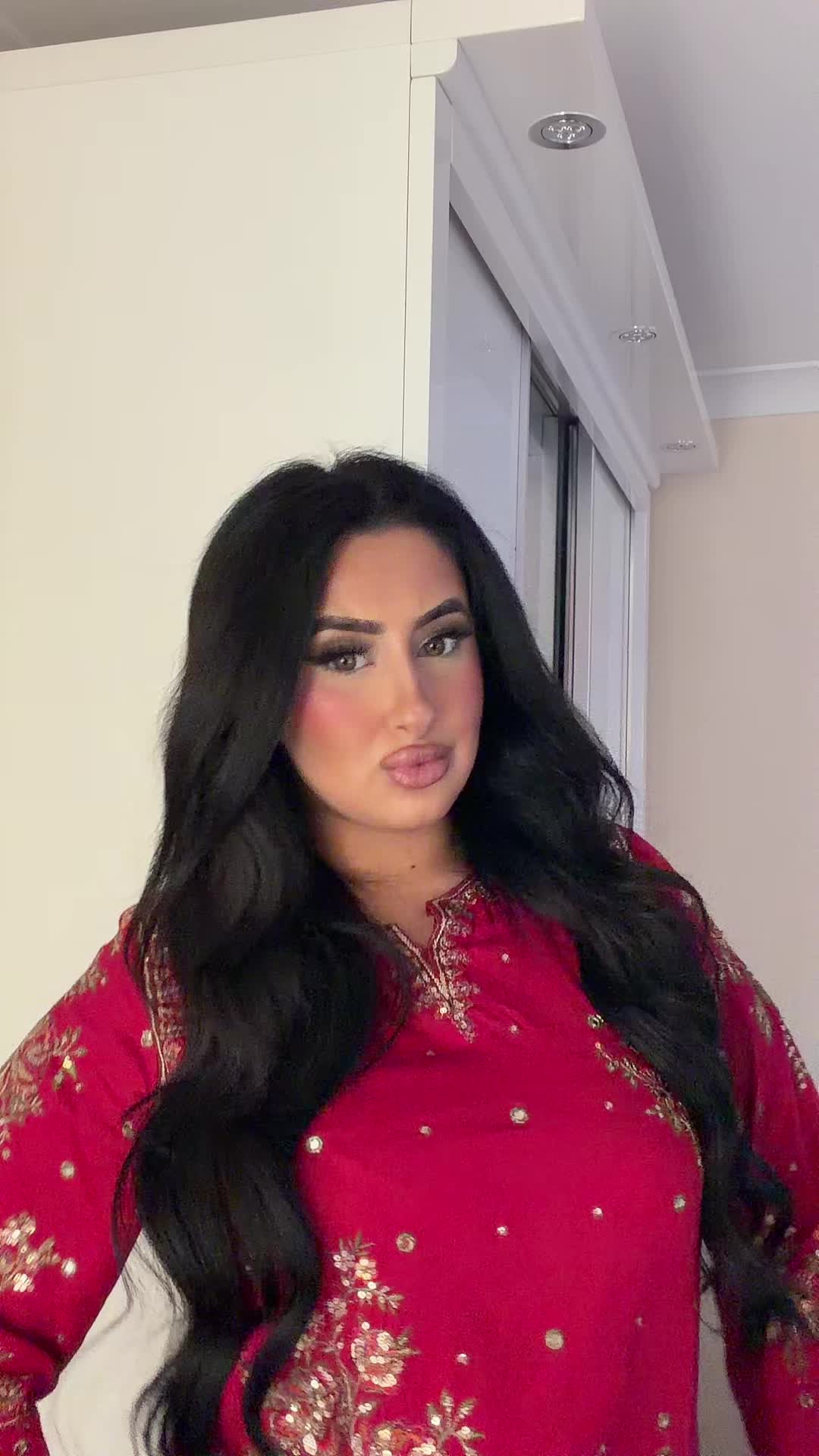 @Zaina.khanx