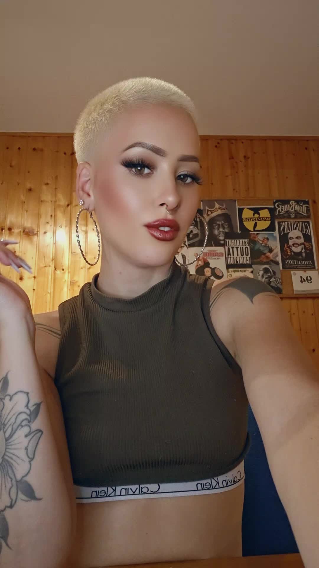 @Mar_Blazee