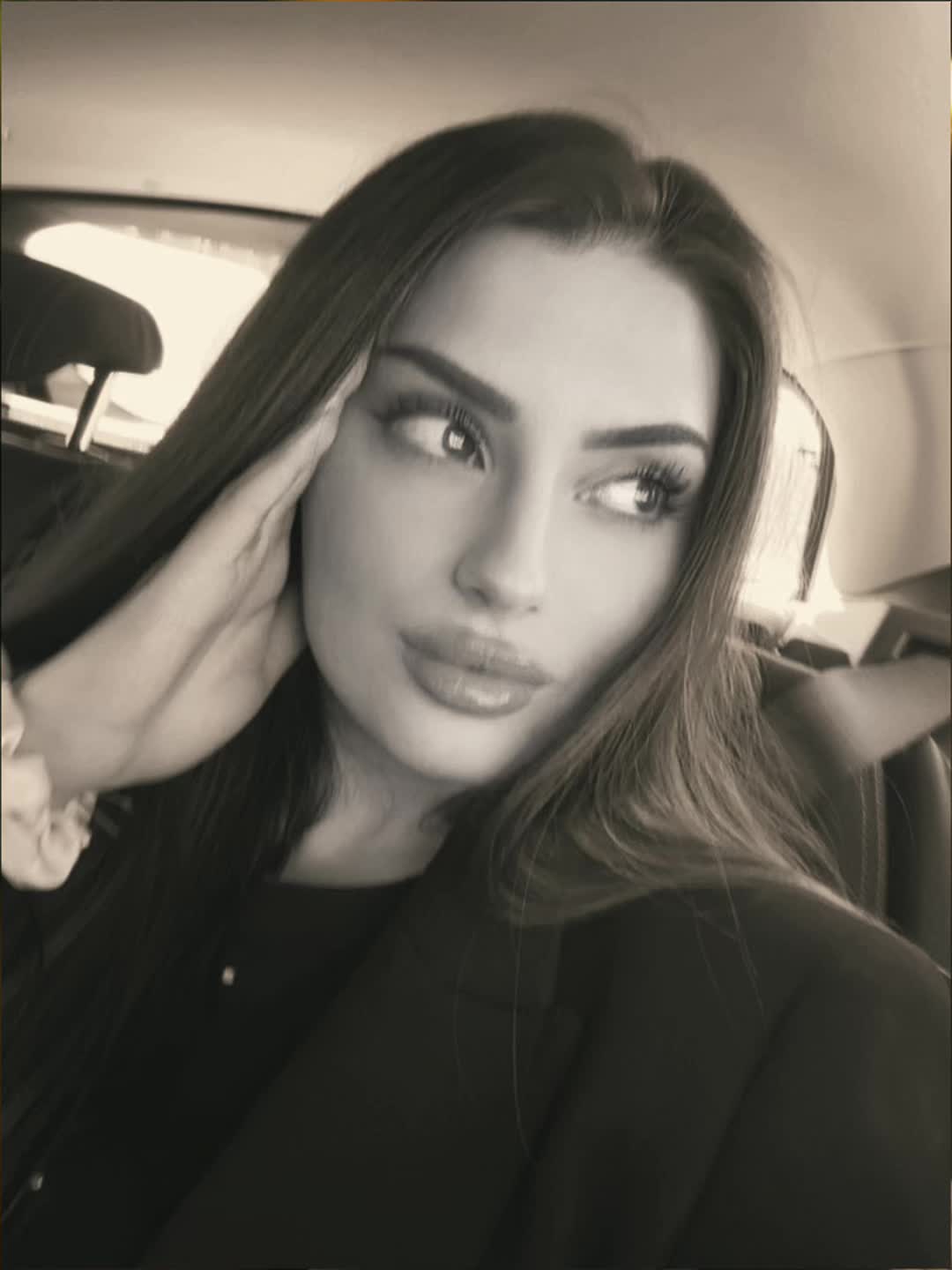 @Sesilia Peykova