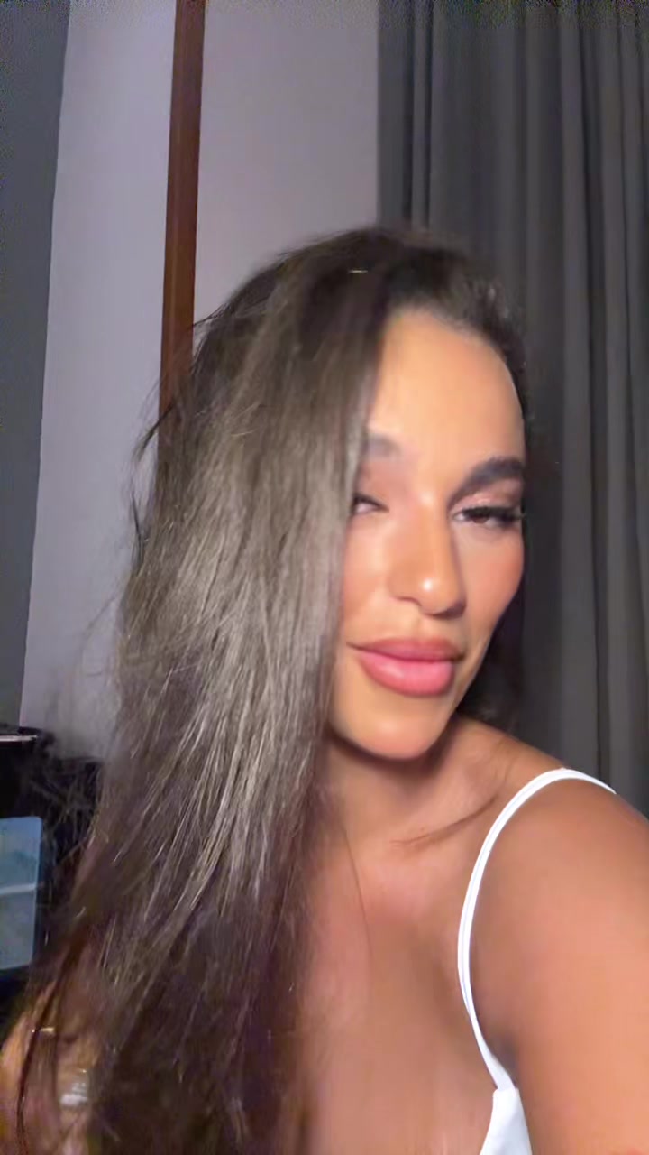 @Luciaaattt