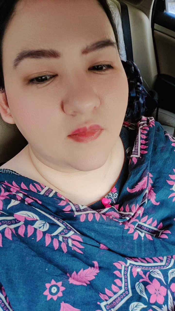 @daniaahsan3