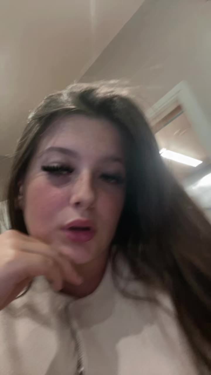 @Evie grace🥰