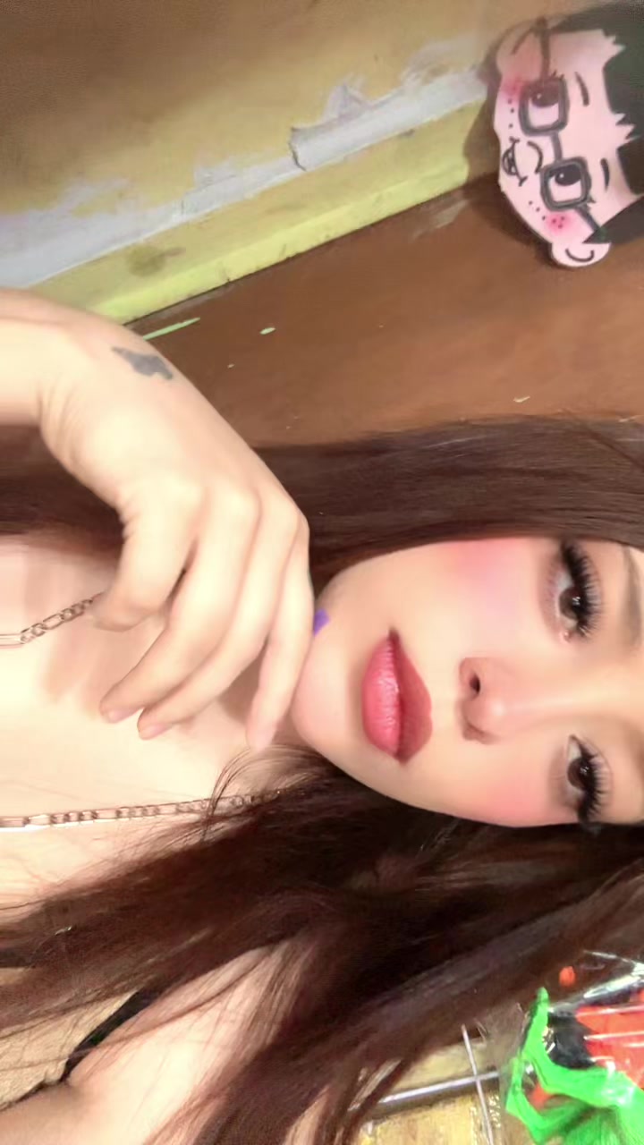 @Yeimi