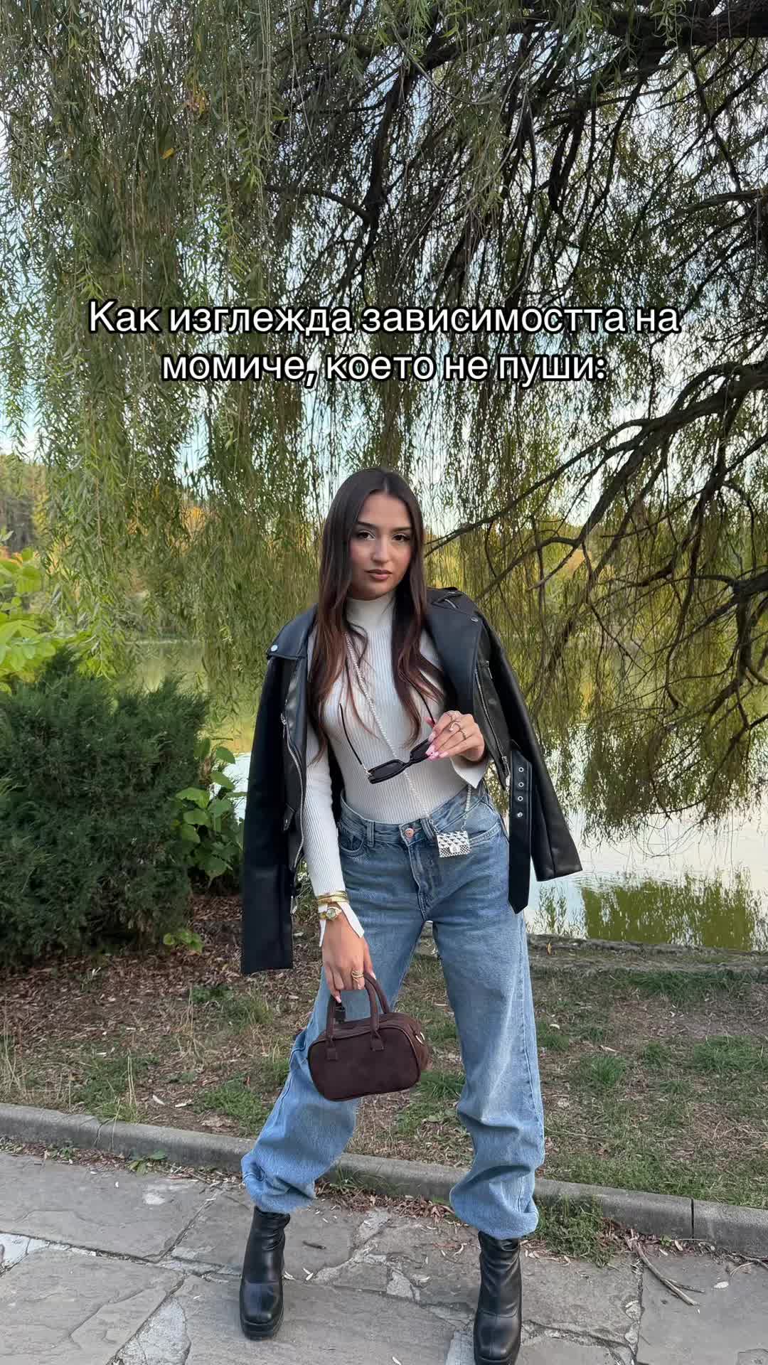 @𝐘